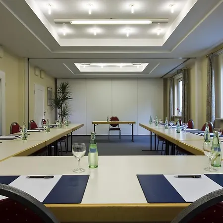 Отель Munich North