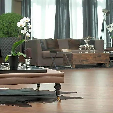 Munich North Otel 3*